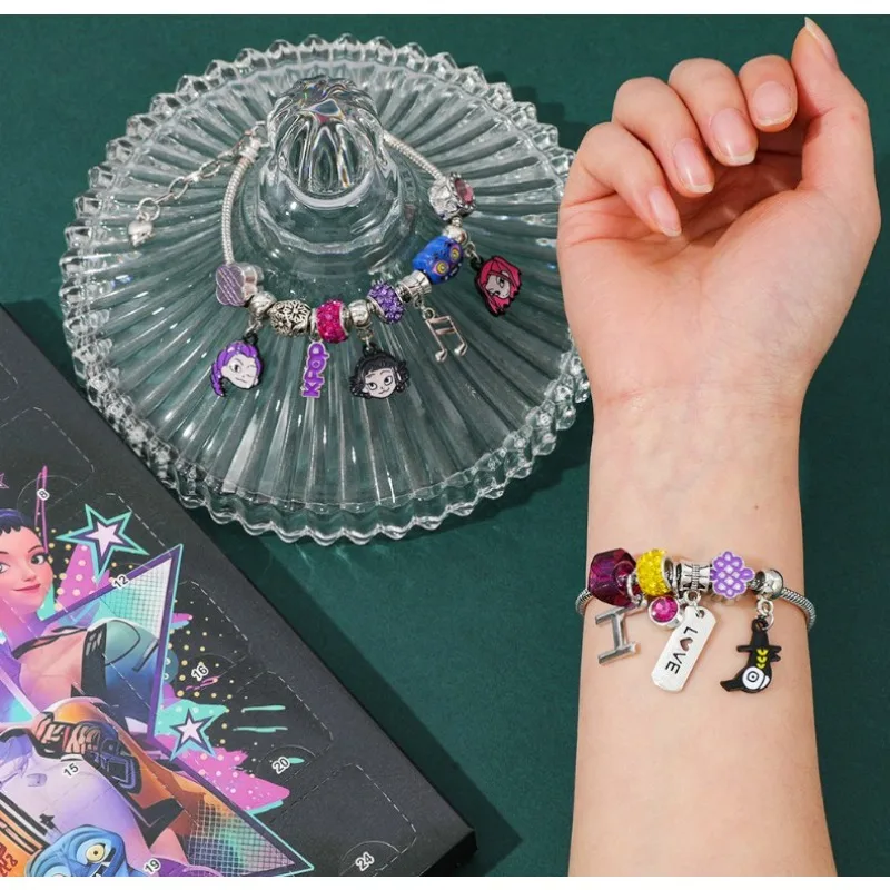 2026 Kawaii Anime Hunter Girl  - đánh giá và giá Cuff Bangle Bracelet