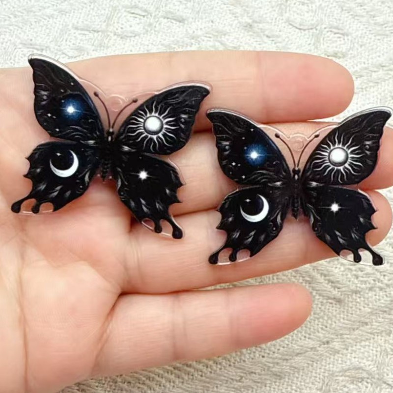 Gothic Dark Butterfly Acrylic  - đánh giá và giá Butterfly Pendant Necklace